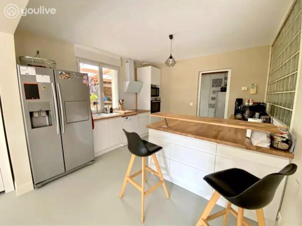 Maison familiale 172 m² – Terrain 3000 m² – Piscine