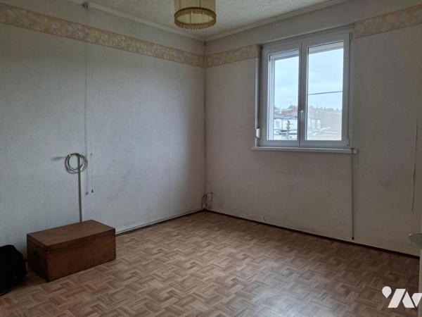 PERENCHIES Maison de 100m² hab environ avec JARDIN et GARAGE A RENOVER 