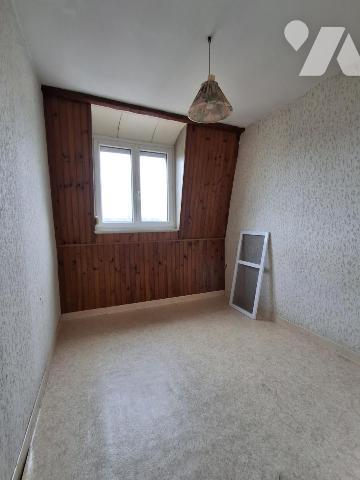 PERENCHIES Maison de 100m² hab environ avec JARDIN et GARAGE A RENOVER 