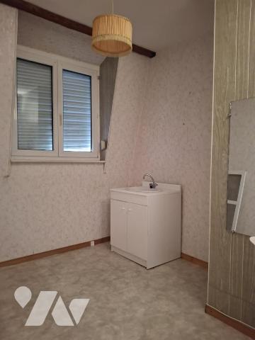 PERENCHIES Maison de 100m² hab environ avec JARDIN et GARAGE A RENOVER 