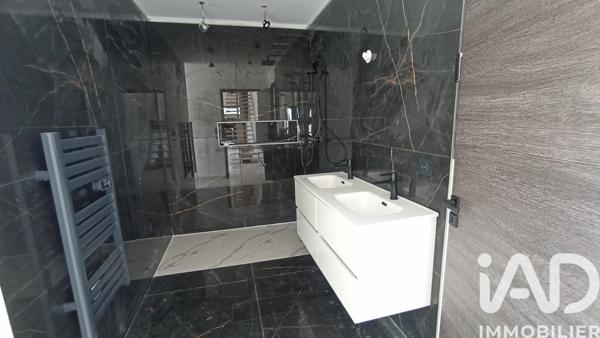 Maison à vendre 5 pièces 129 m² Malataverne