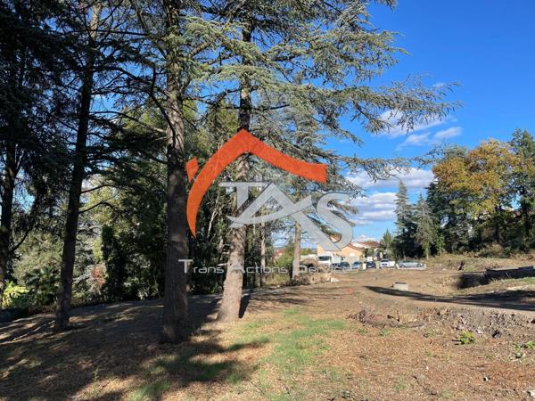 Vente Terrain 1224 m2 à Rive-de-Gier