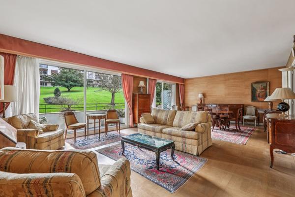 Vente Appartement de luxe Ville-d'Avray 5 Pièces 146 m²