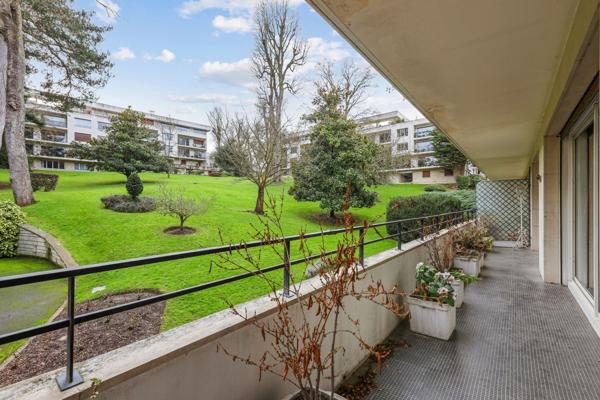 Vente Appartement de luxe Ville-d'Avray 5 Pièces 146 m²
