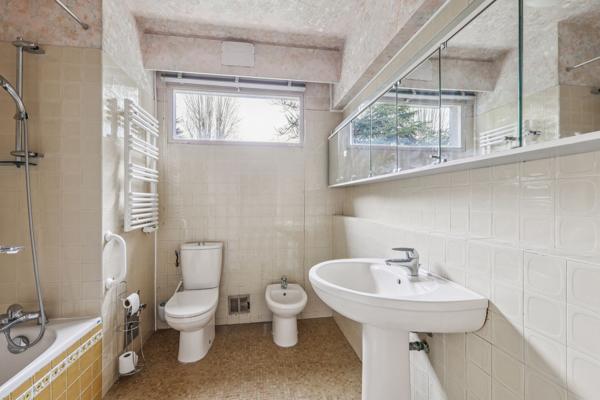Vente Appartement de luxe Ville-d'Avray 5 Pièces 146 m²