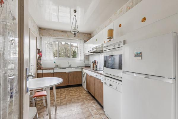 Vente Appartement de luxe Ville-d'Avray 5 Pièces 146 m²