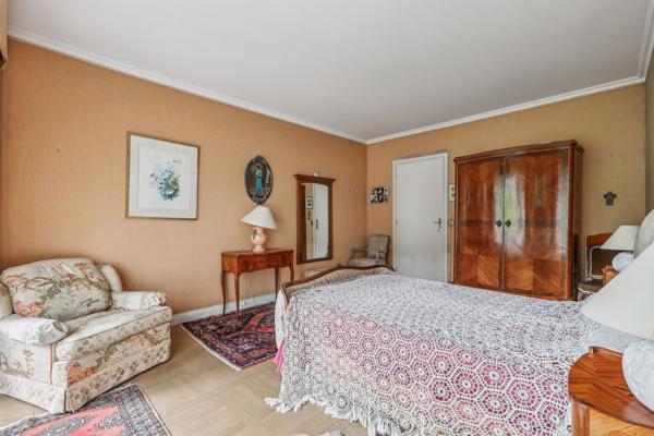 Vente Appartement de luxe Ville-d'Avray 5 Pièces 146 m²