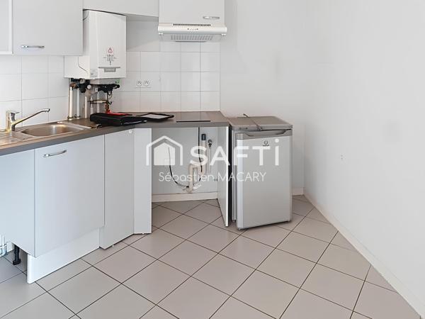 T2 récent avec balcon et place de parking - Vendu loué