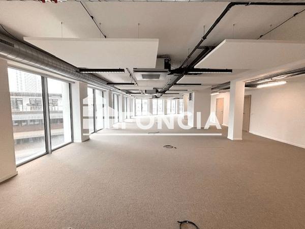 À vendre Local commercial 480 m² - Rennes 35000