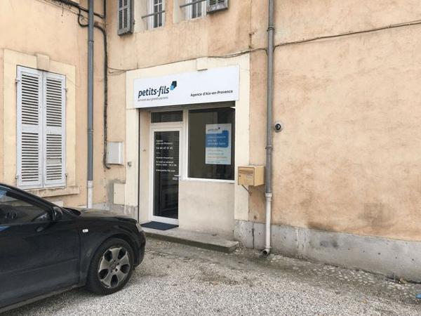 Local commercial 3 pièces T3 F3 69.4 m² à Aix En Provence 8 COURS DES MINIMES 13100 à louer