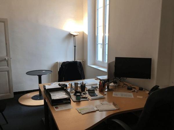 Local commercial 3 pièces T3 F3 69.4 m² à Aix En Provence 8 COURS DES MINIMES 13100 à louer