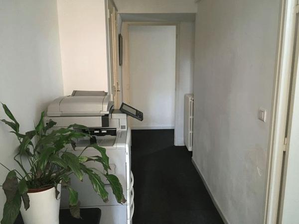 Local commercial 3 pièces T3 F3 69.4 m² à Aix En Provence 8 COURS DES MINIMES 13100 à louer