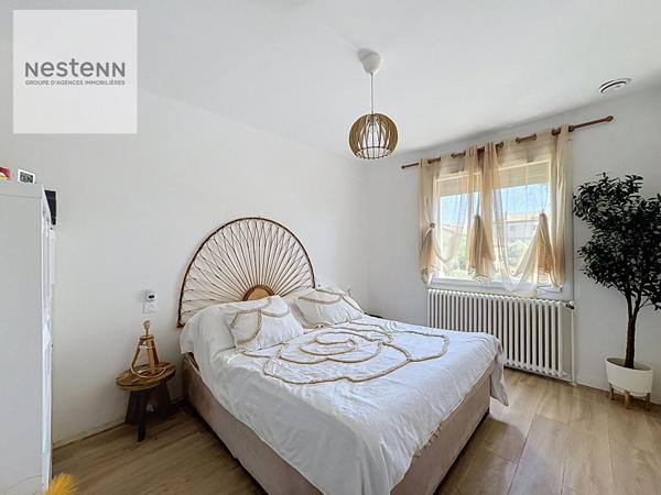 Miramas  Superbe maison rénovée de 154 m² avec fort potentiel et grand garage
