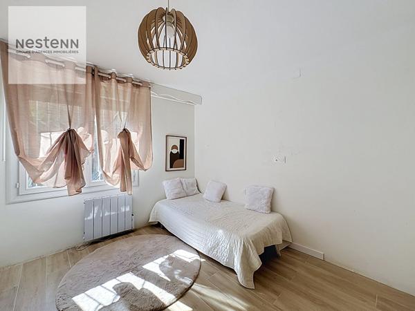 Miramas  Superbe maison rénovée de 154 m² avec fort potentiel et grand garage
