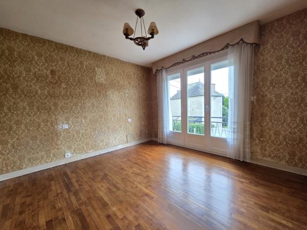 MAISON FAMILIALE 4 CHAMBRES AVEC JARDIN CLOS PONTIVY (56) BRETAGNE