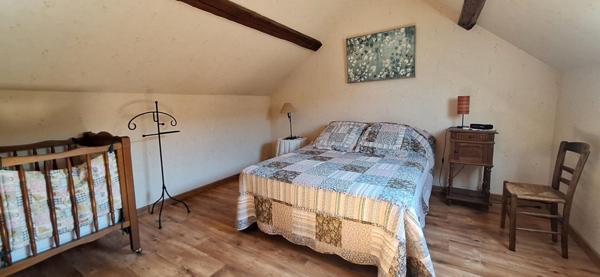 Longère au coeur de la vallée de l'automnes avec dépendances et maison indépendante proche de Crépy en Valois