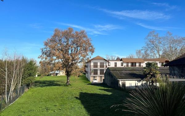 Appartement à vendre    4 pièces • 91,56 m2 Laroin