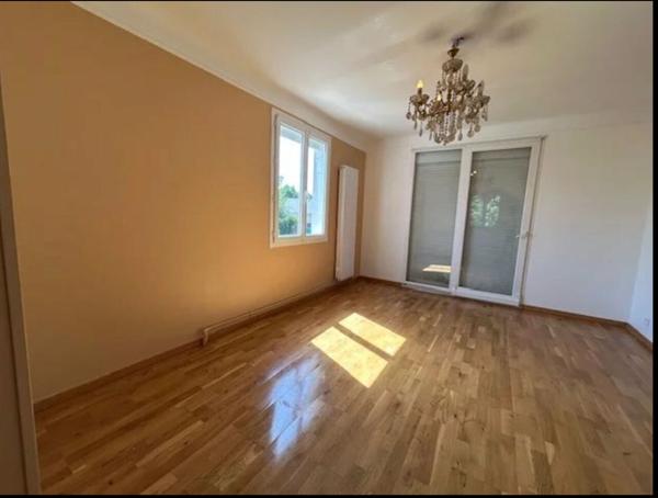 Maison 8 pièce(s) 202 m2