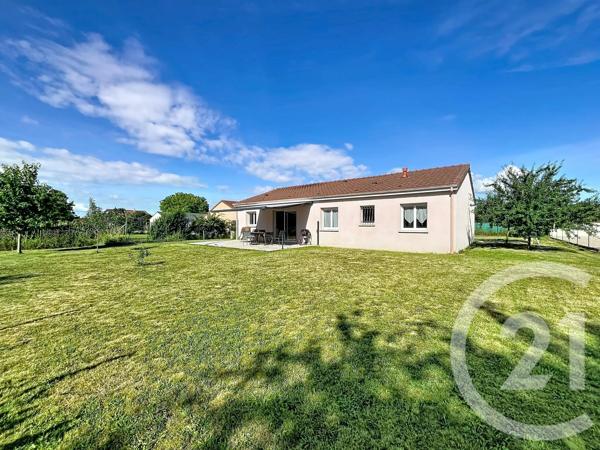 Maison à vendre  5 pièces - 114 m 2   GANNAT  - 03