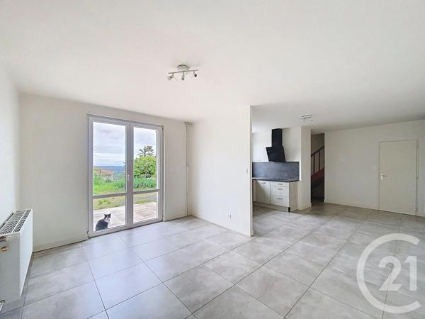 Maison à vendre  5 pièces - 114 m 2   GANNAT  - 03