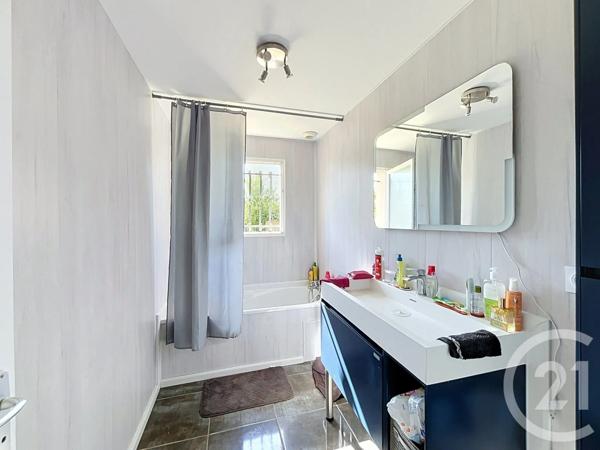 Maison à vendre  5 pièces - 114 m 2   GANNAT  - 03