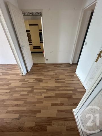 Appartement F4 à vendre  4 pièces - 92,89 m 2   ROANNE  - 42