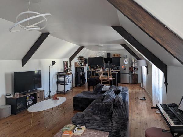 local commercial + habitation