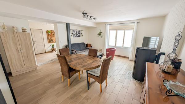 Aubigné-Racan (72800) MAISON DE BOURG RÉNOVÉE - 4 CHAMBRES