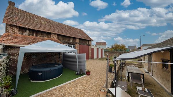 Aubigné-Racan (72800) MAISON DE BOURG RÉNOVÉE - 4 CHAMBRES