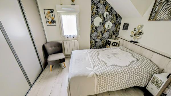 Aubigné-Racan (72800) MAISON DE BOURG RÉNOVÉE - 4 CHAMBRES