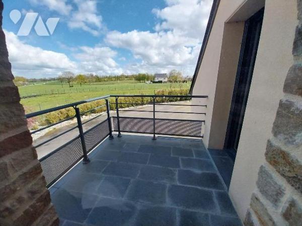 Propriété familiale à vendre à Val-d'Izé (35450) en Ille-et-Vilaine (35)

A 5 minutes du cent...