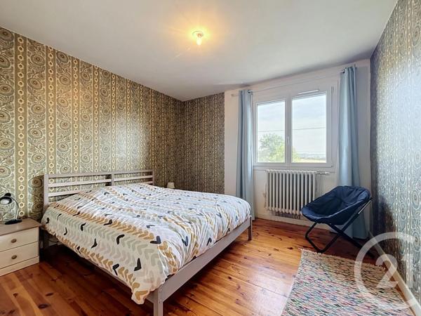 Maison à vendre  7 pièces - 180,39 m 2   CHADRAC  - 43