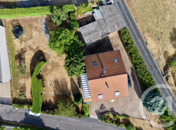 Maison à vendre  7 pièces - 180,39 m 2   CHADRAC  - 43