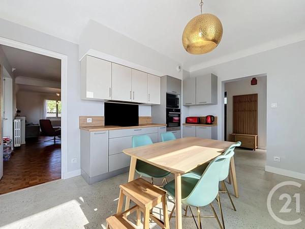 Maison à vendre  7 pièces - 180,39 m 2   CHADRAC  - 43