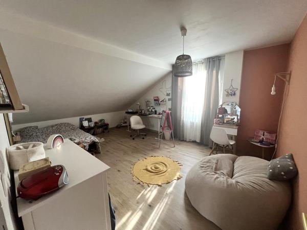 Maison à SAINT-LEGER-SOUS-CHOLET, 49280 - 7 pièces 167m²