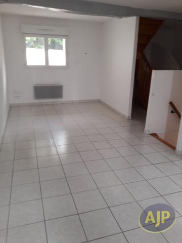 Vente immeuble Saintes : 253 320 € - AJP Immobilier Saintes