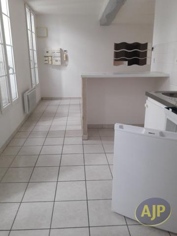 Vente immeuble Saintes : 253 320 € - AJP Immobilier Saintes