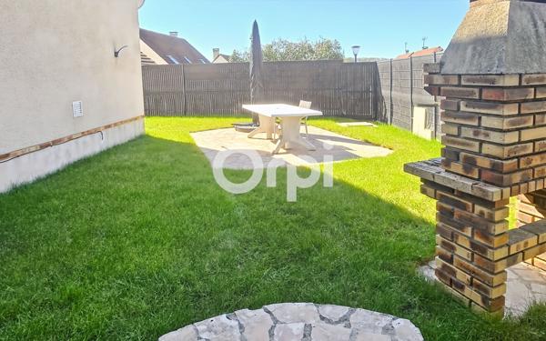 Maison à vendre    6 pièces •  Fosses