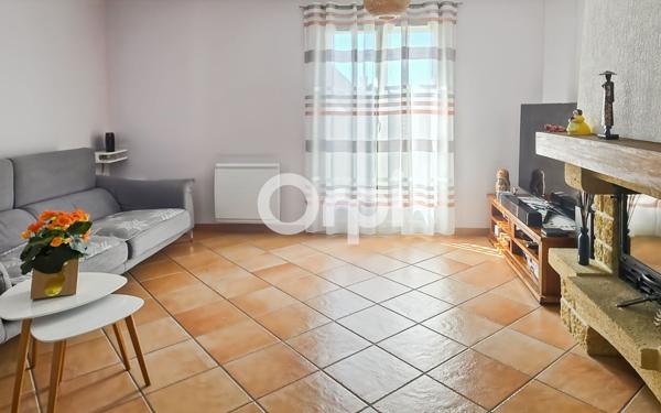 Maison à vendre    6 pièces •  Fosses