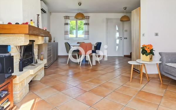 Maison à vendre    6 pièces •  Fosses