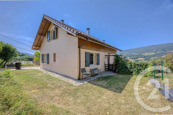 Maison à vendre  9 pièces - 128,72 m 2   BEAUMONT  - 74