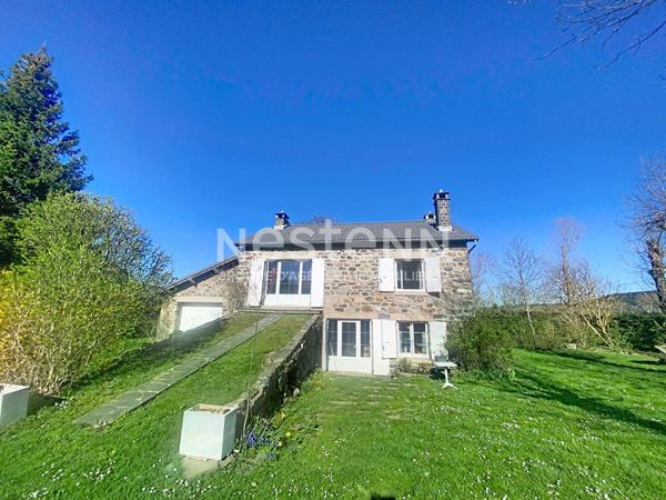 AVANT PREMIERE Belle maison de pays en pierre ARAULES