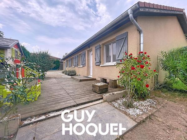 Charmante Villa de Plain-pied, 4 Chambres, Piscine - 69840 CHENAS