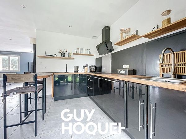 Charmante Villa de Plain-pied, 4 Chambres, Piscine - 69840 CHENAS