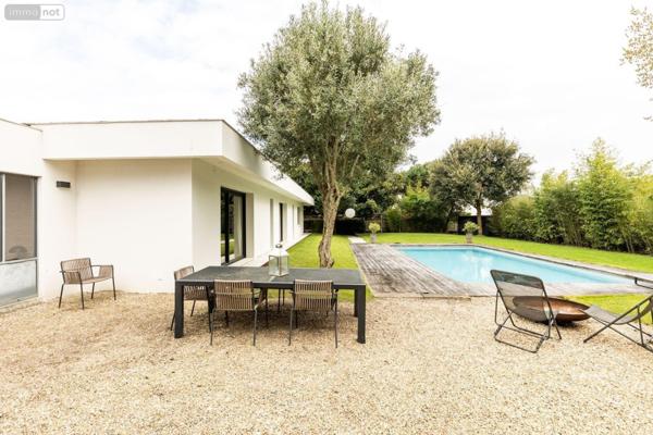 Villa à vendre à Bruges en Gironde (33520), ref : 33010/58