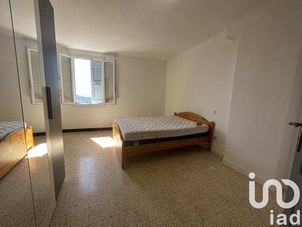 Immeuble à vendre 129 m² Cruis