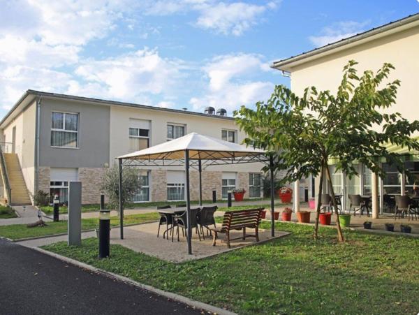 INVESTISSEMENT LOCATIF – VILLENEUVE SUR LOT – Résidence EHPAD Résidence de Beurre - 5,56% de rentabilité