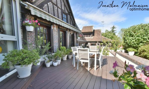 ✨ Propriété d’exception au cœur de Conches-en-Ouche – Piscine intérieure, sauna et studio indépendant