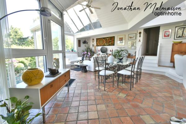 ✨ Propriété d’exception au cœur de Conches-en-Ouche – Piscine intérieure, sauna et studio indépendant