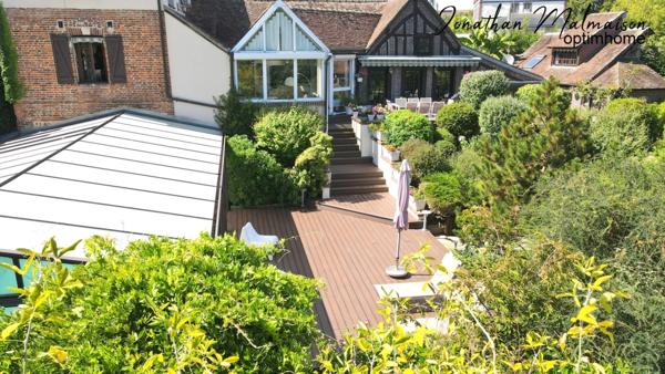 ✨ Propriété d’exception au cœur de Conches-en-Ouche – Piscine intérieure, sauna et studio indépendant